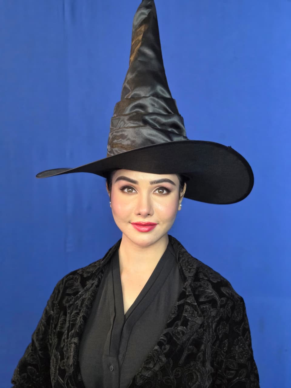 Tanu Khan Feels Nostalgic Playing Miss Maya Jaduwala in Divya Prem: Pyaar Aur Rahasya Ki Kahani: I have a wand just like Harry Potter